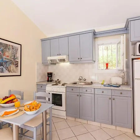 Вилла Magda By Agios Stefanos Kassiopi